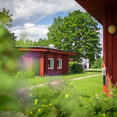 Karlskoga Folkhoegskola Vandrarhem Udden Exterior photo